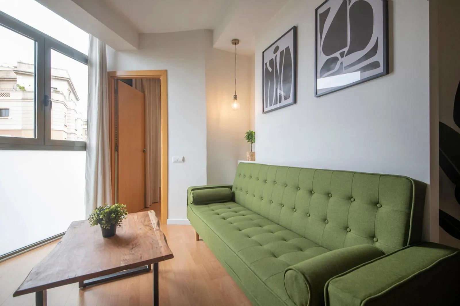 You Stylish Sagrada Familia Apartments Barcelona